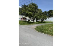 916-941 Bayless St, Rockwood, TN 37854