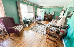 121 Saint Johns St, Dothan, AL 36301