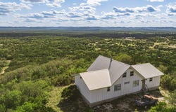992 Bunk Road, Utopia, TX 78884