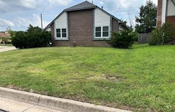 8655 E Mount Vernon St, Wichita, KS 67207