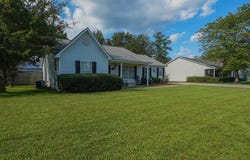 105 Periwinkle Ct, Dothan, AL 36301