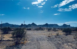2724 S Jade Road, Golden Valley, AZ 86413