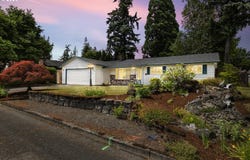 1040 NE 12TH Pl, Canby, OR 97013