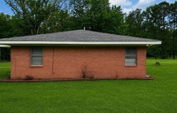 7103 W Jeffcoat Road, Pine Bluff, AR 71603