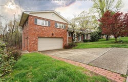 906 Hughes Drive, St Albans, WV 25177