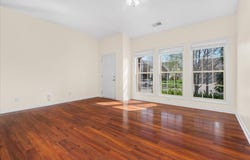285 Gleneagles Way, Versailles, KY 40383