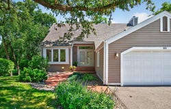 3631 Oakton Ridge, Minnetonka, MN 55305