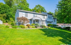 204 Braeside Drive, Hamden, CT 06514
