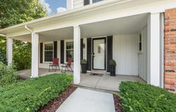 35615 Briar Ridge Lane, Farmington, MI 48335
