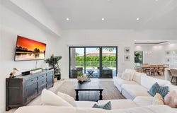140 Sand Hill, MARCO ISLAND, FL 34145
