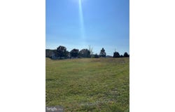 2200 QUARTERHORSE DRIVE, AUBURN, PA 17922