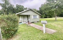 655 N 2nd Street, Silsbee, TX 77656