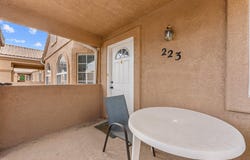 1122 E 300 S, St George, UT 84790