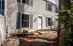 29 Hemlock Forest, Dover, NH 03820