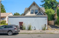 3403 NE BROADWAY ST, Portland, OR 97232