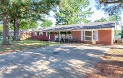 1201 D  ST, Barling, AR 72923