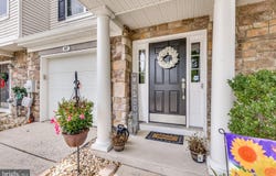 48 MILLERS RUN, DELRAN, NJ 08075