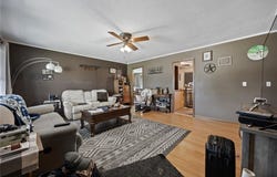 200 Drexel Dr SW, CedarRapids, IA 52404