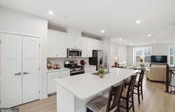 8437 HAMLIN Street, LANHAM, MD 20706