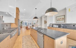 15 Linder Court, Middletown, NJ 07748