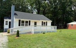 902 Roanoke Avenue, Henderson, NC 27536