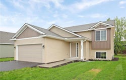 37554 Greenwich Court, North Branch, MN 55056