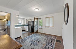 28 Peterson St, Avella, PA 15312