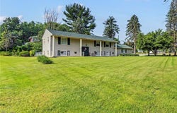 2866 Midway NW, Uniontown, OH 44685