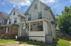 549 W Wayne St, City of But SW, PA 16001