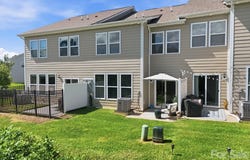 198 Creekview Road, Hendersonville, NC 28792