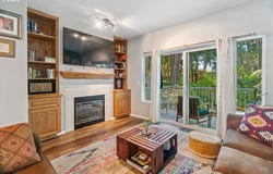 14198 SW BARROWS RD, Portland, OR 97223