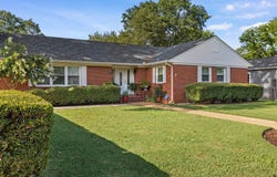 903 E 4th St, Tuscumbia, AL 35674