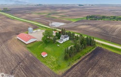 2480 Palm Ave, Garner, IA 50438