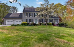 34 Valley Drive, Salem, CT 06420