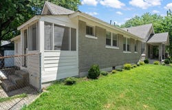 949 S COX St, Memphis, TN 38104