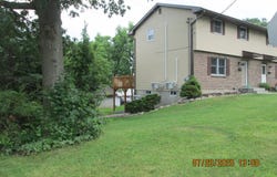 800 William Street, Pen Argyl, PA 18072