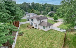 7 PIN OAK DRIVE, DOVER, DE 19904