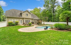 1009 Jerry Lane, Matthews, NC 28105