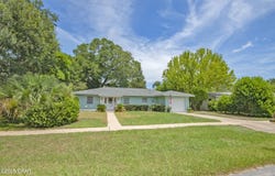 2094 Morven Street, Chipley, FL 32428