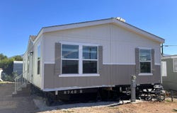 1490   E 6th Street, Beaumont, CA 92223