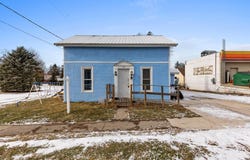121 First Street, Lakeview, MI 48850