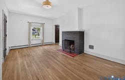 912 Francis Rd, Glen Allen, VA 23059
