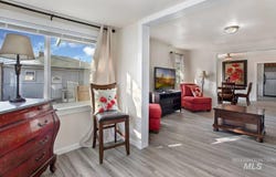 1777 3rd Ave E, Twin Falls, ID 83301