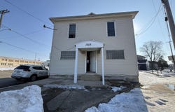 1223 Lagonda Avenue, Springfield, OH 45503