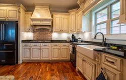 570 Mt Heights Ridge, Guntersville, AL 35976