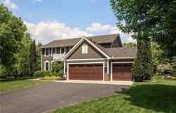 19080 Inndale Drive, Lakeville, MN 55044