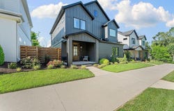 103  NW Ozark  WY, Bentonville, AR 72712