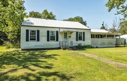 422 E Osage Avenue, Nowata, OK 74048
