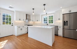 7 Dana Park, Hopedale, MA 01747