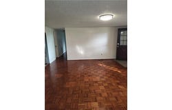 101 Campbell  RD, Fayetteville, AR 72701